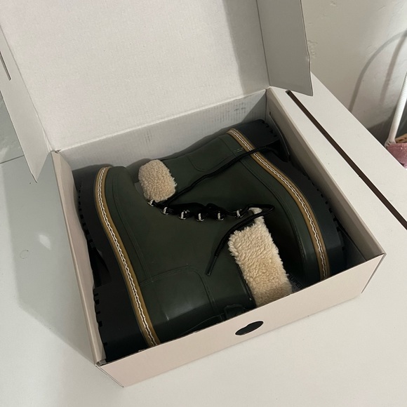 Snow Booties - Picture 5 of 5